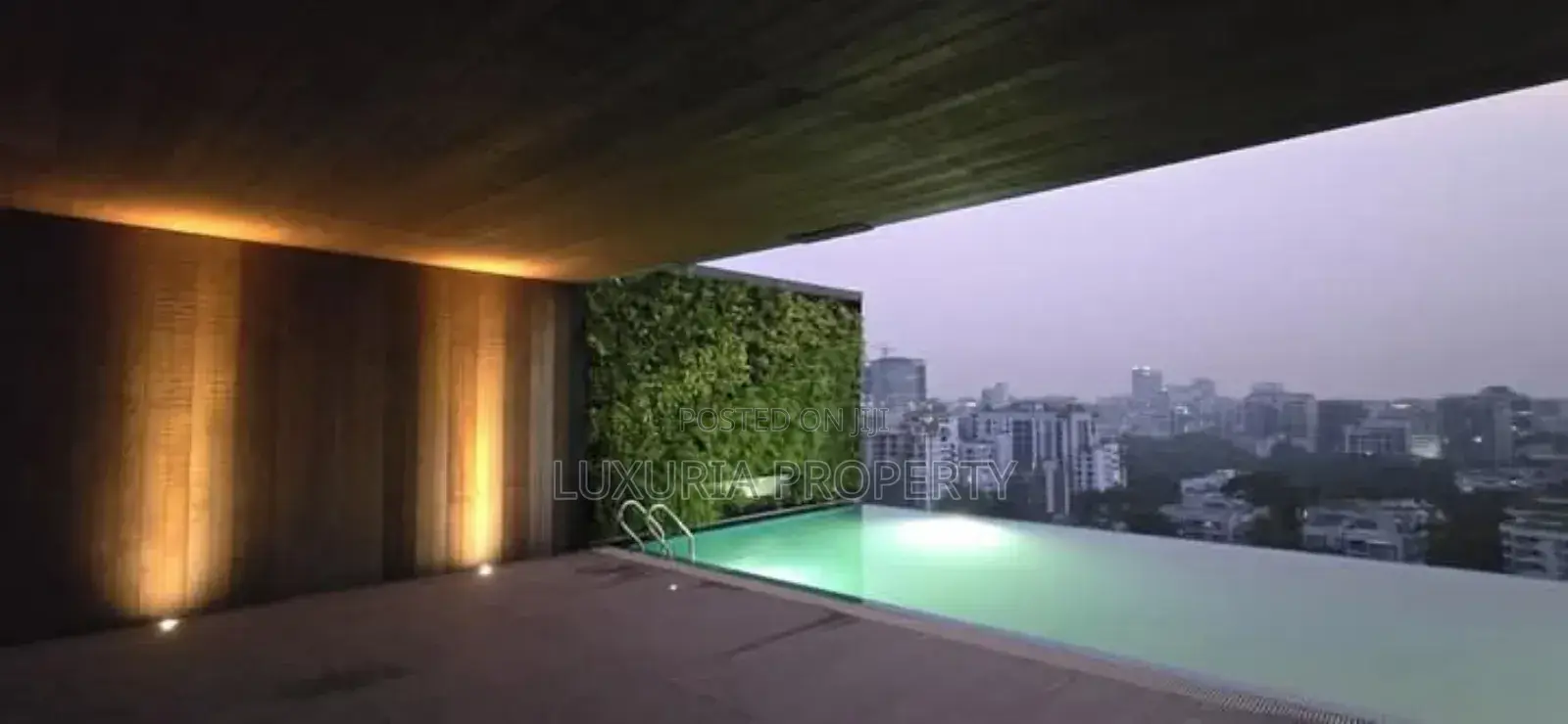 4bdrm Apartment in Semi Furnished for rent