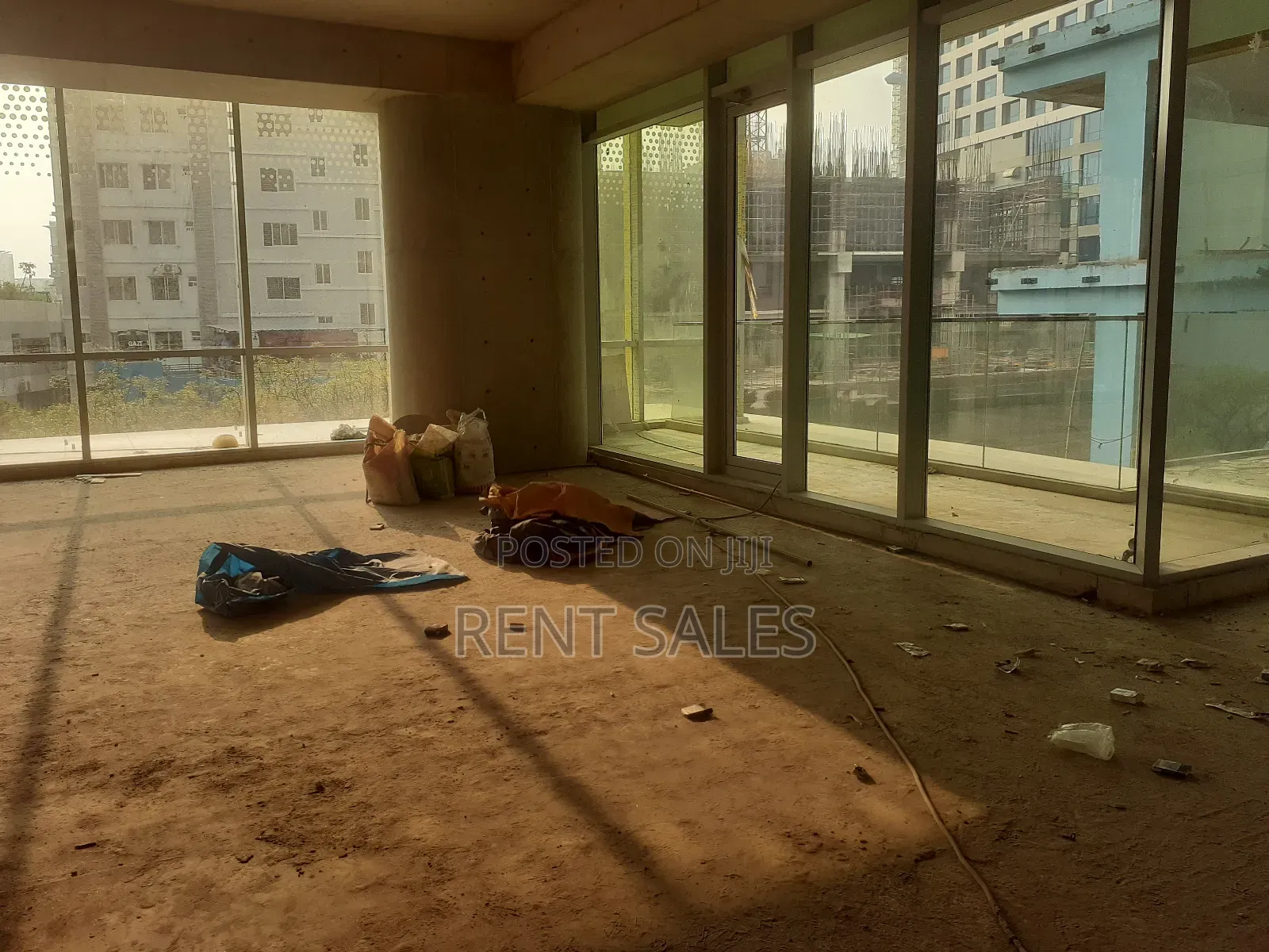 Commercial 8500 SQFT 4 Parking for Rent in Gulshan-2