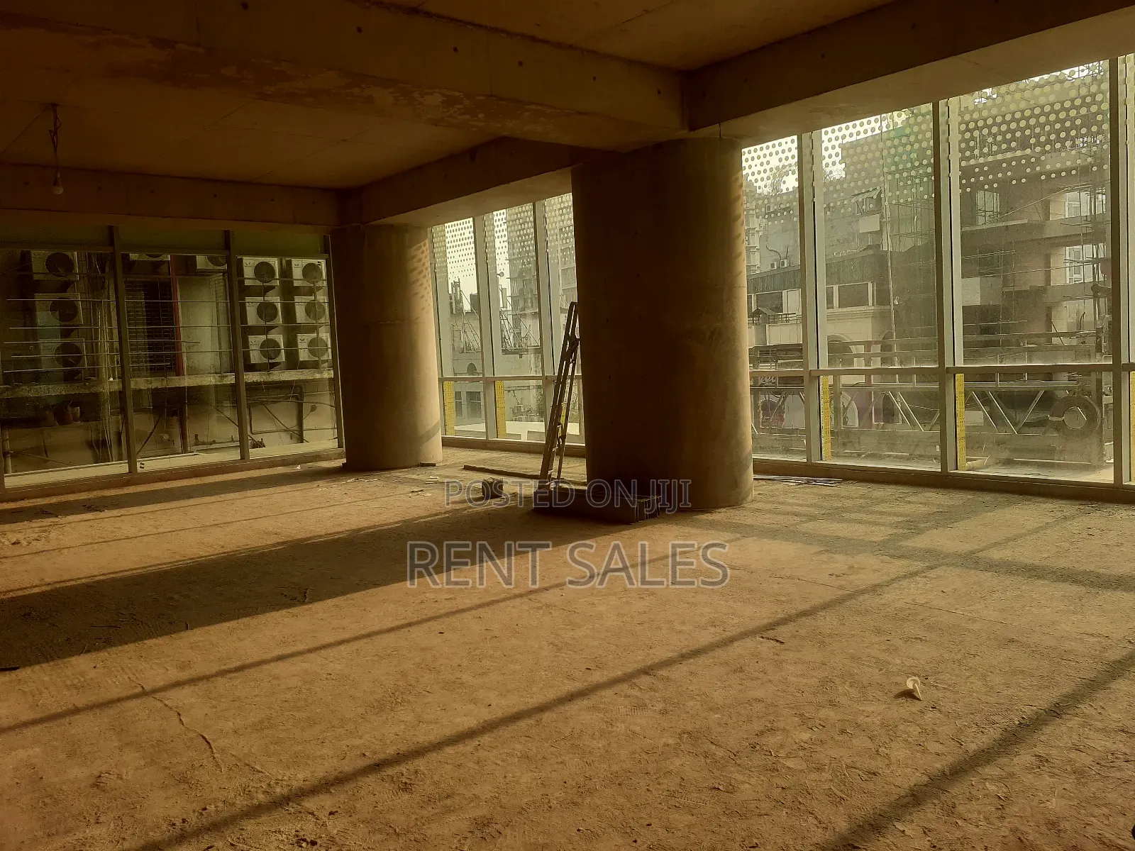 Commercial 8500 SQFT 4 Parking for Rent in Gulshan-2