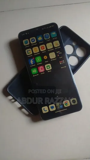 Photo - Realme C61 128 GB Blue