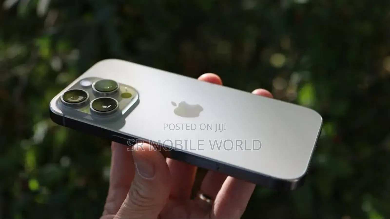 New Apple iPhone 16 Pro Max 256 GB Gold