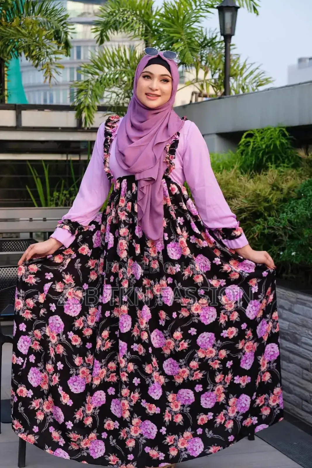 Body -Free Digital Print Borka