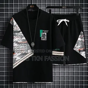 Combo T-Shirt Pant Not Provide Chain With It.