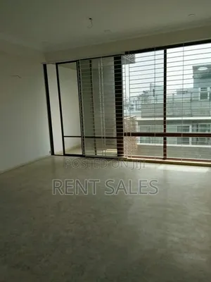 4bdrm Duplex in Gulshan for rent
