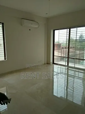 4bdrm Duplex in Gulshan for rent