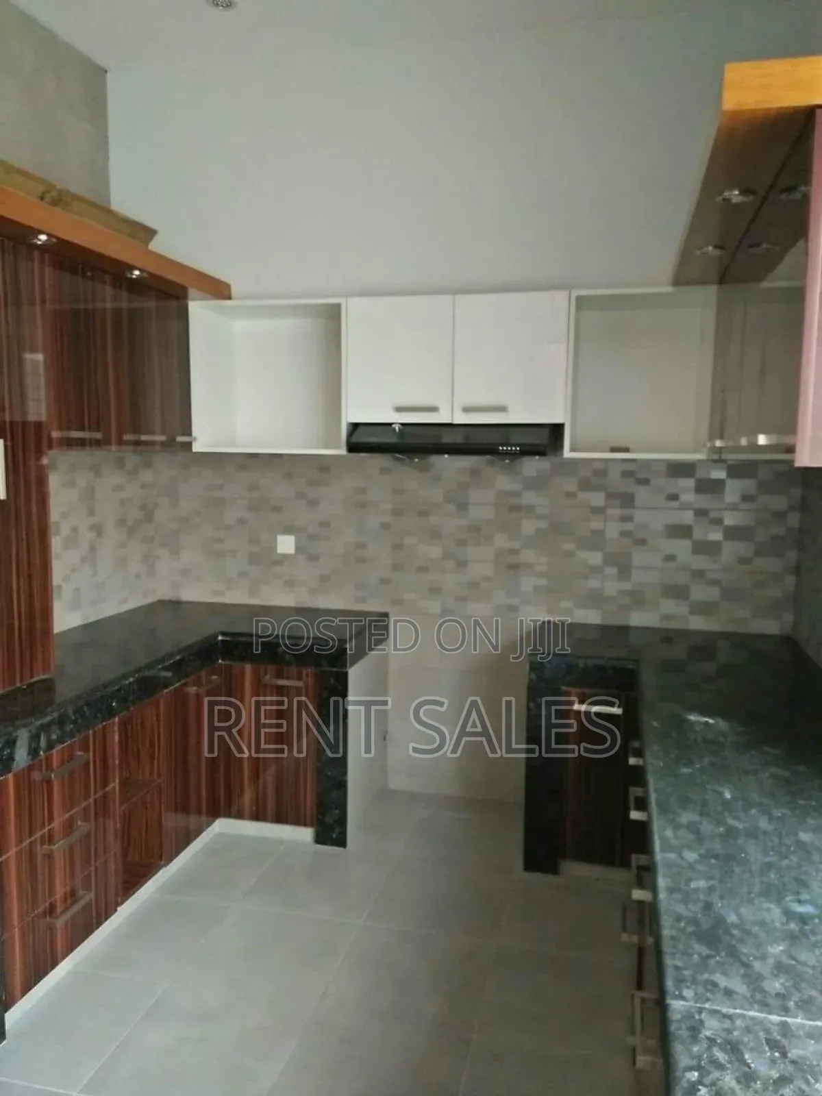 4bdrm Duplex in Gulshan for rent