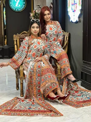 Digital Print Three Piece
Fabrics:
Kamij: Dubai