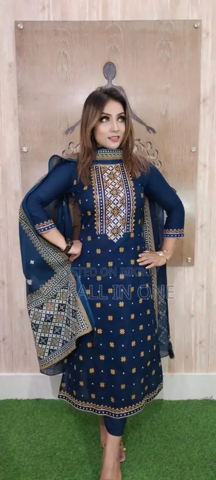 Unstitched Afsan Screen Print Three-Piece