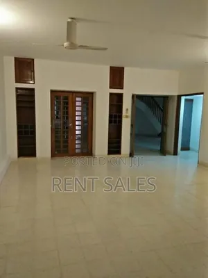 4bdrm Duplex in Baridhara for sale