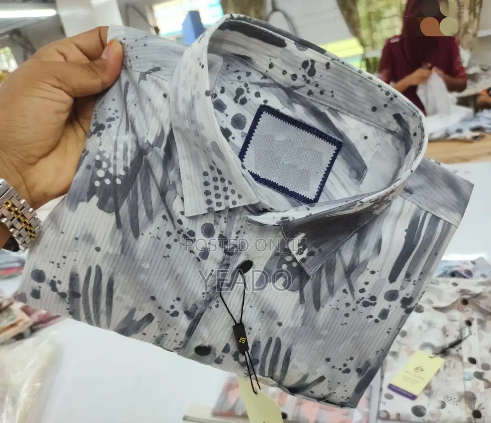 Luxury China Magnet Cotton Full Sleeve Print Shirt