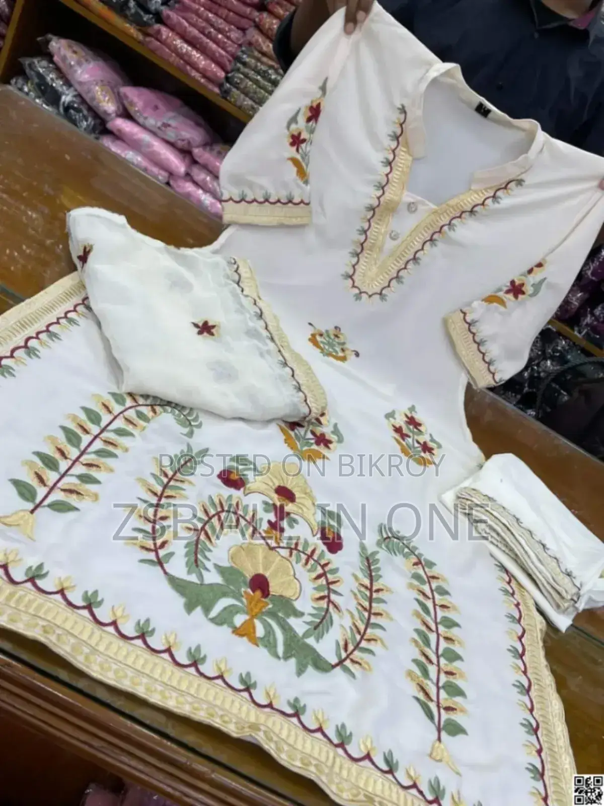Embroidered Diamond Georgette Kameez Set