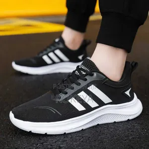 Photo - Men's Fashion Sneaker