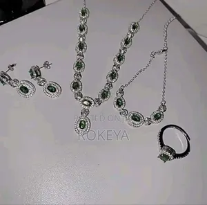 Photo - Womens Fashion Jewellery Accessories