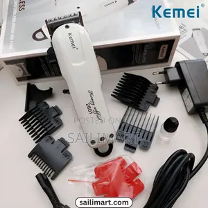 Photo - Kemei Km-2601 Professional Ac/Dc Rechargeable Trimmer