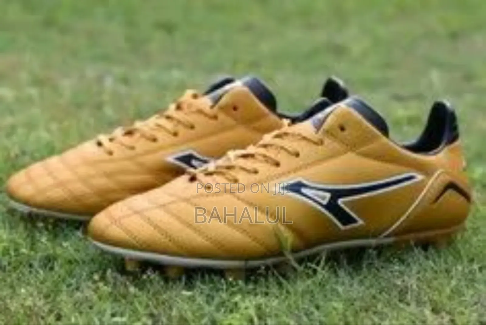 New Anza Golden Football Boots