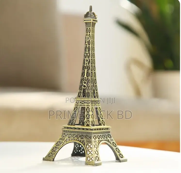 Eiffel Tower Metal Showpiece – Perfect Gift Decoration