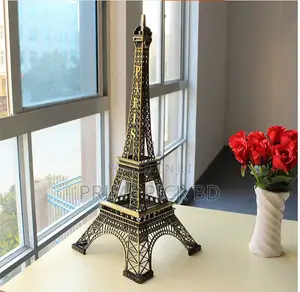 Eiffel Tower Metal Showpiece – Perfect Gift Decoration