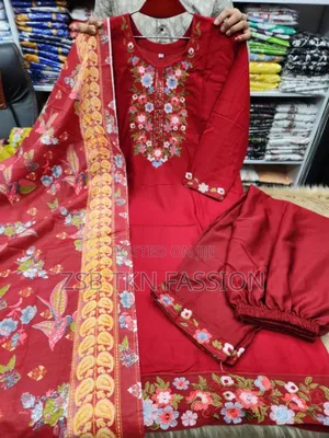 Vip Linen Cloth on the Floor