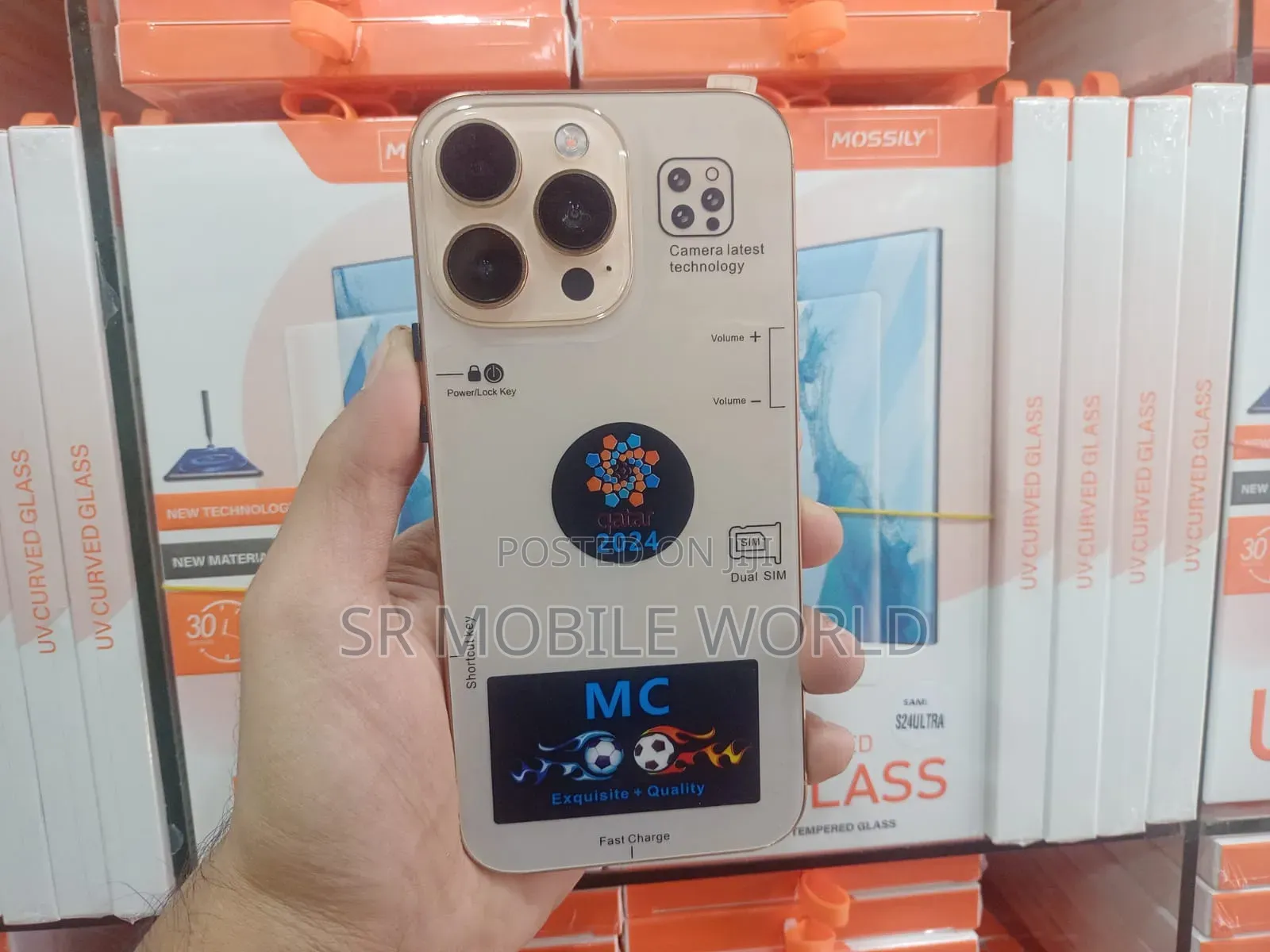 New Apple iPhone 16 Pro Max 256 GB Gold