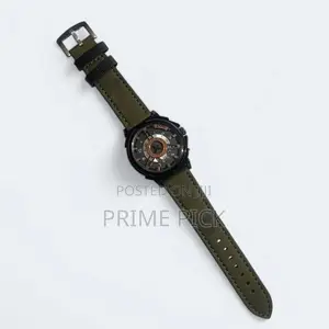 Photo - Signature Trendy Men's Watch – Stylish Durable!