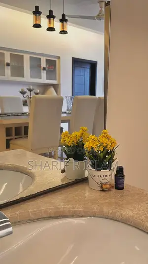 Furnished 4bdrm Apartment in Sharif Properties, Gulshan for rent