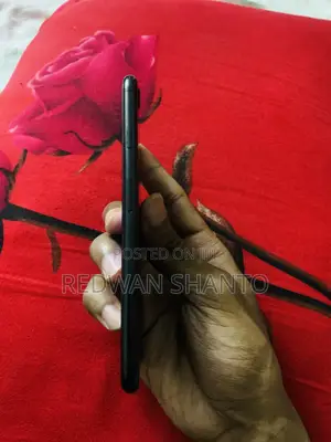 Apple iPhone 7 32 GB Black