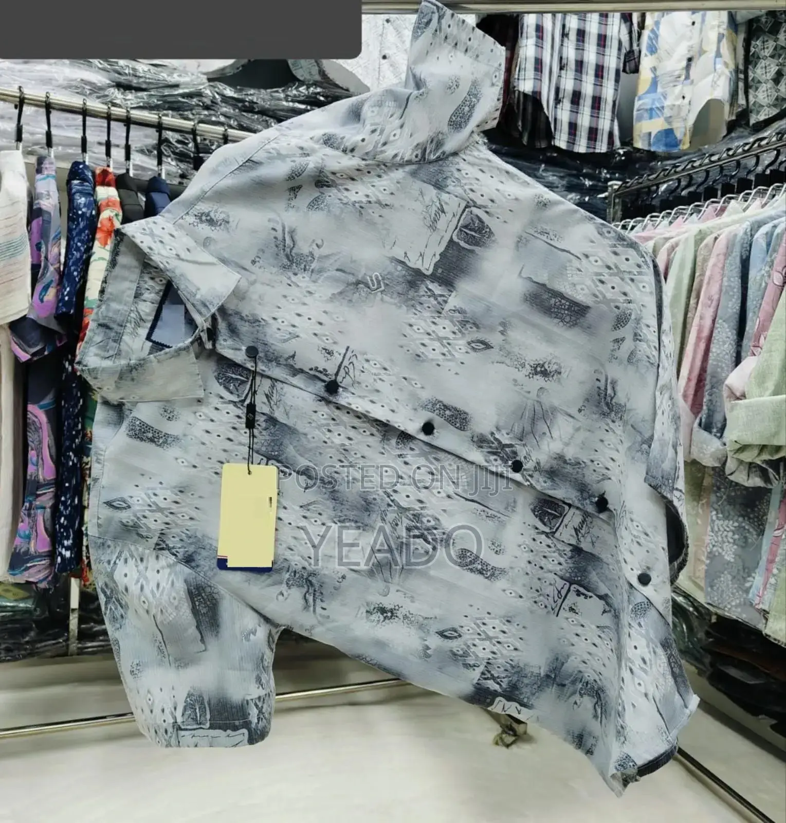 China Magnet Cotton Half Sleeve Shirt