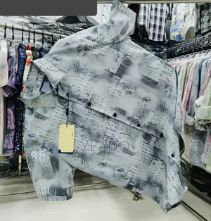 China Magnet Cotton Half Sleeve Shirt