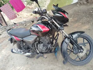 Photo - Bajaj Discover 125 2019 Black