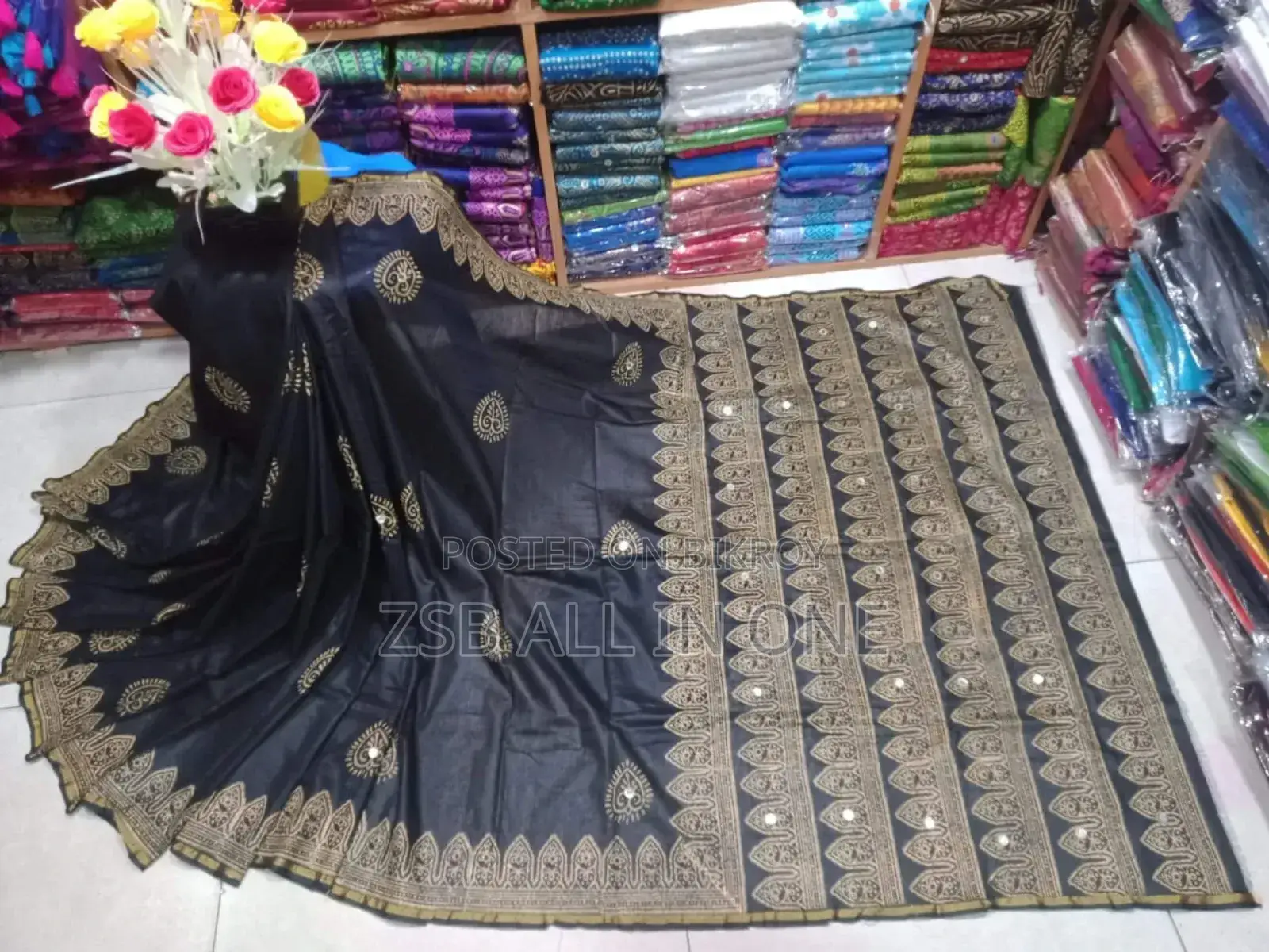 ব্লক প্রিন্টেড ধুপিয়ান সিল্ক শাড়ি
