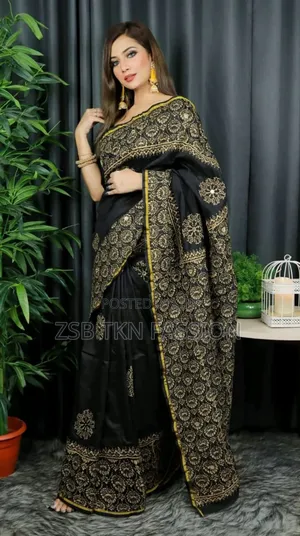 Photo - Printed Dhupian Silk Saree for Girls