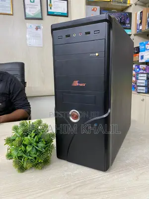 Photo - Intel Core I3 (4th Gen) 3.60ghz ,8gb Ram DDR-3, SSD :240gb
