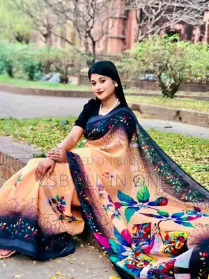 মেয়েদের জন্য চান্দেরি সিল্ক শাড়ি