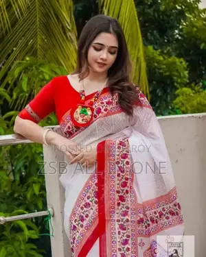 Modern and Quality Design Saree Comes With a Blouse Piece.