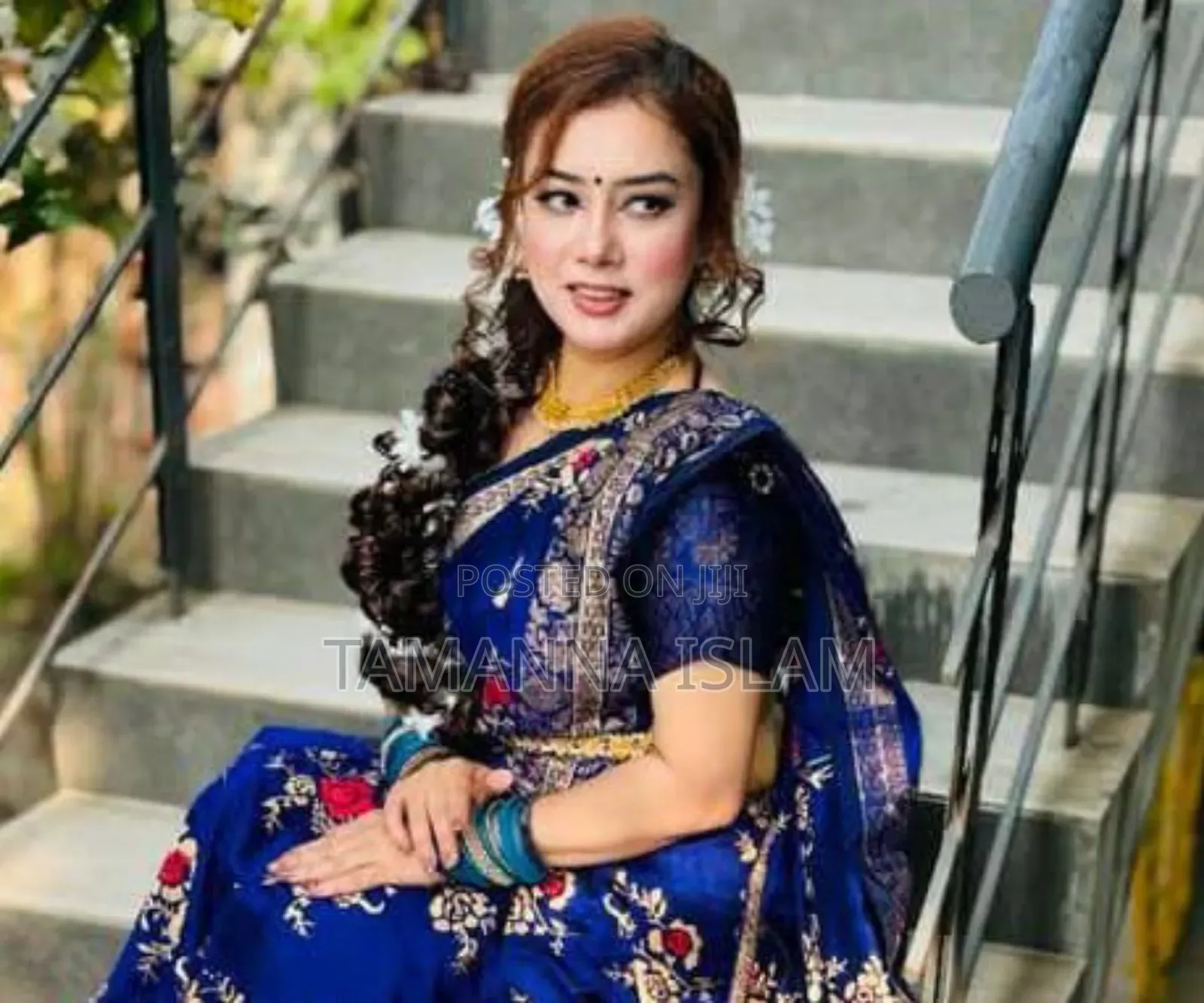 Dhupian Silk Sharee With Blouse Piece