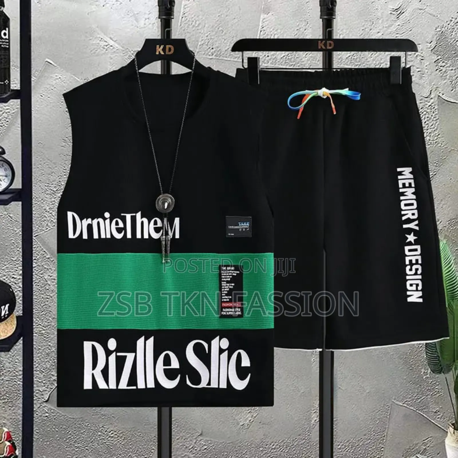 Combo T-Shirt Pant We Do Not Provide Chain With It.