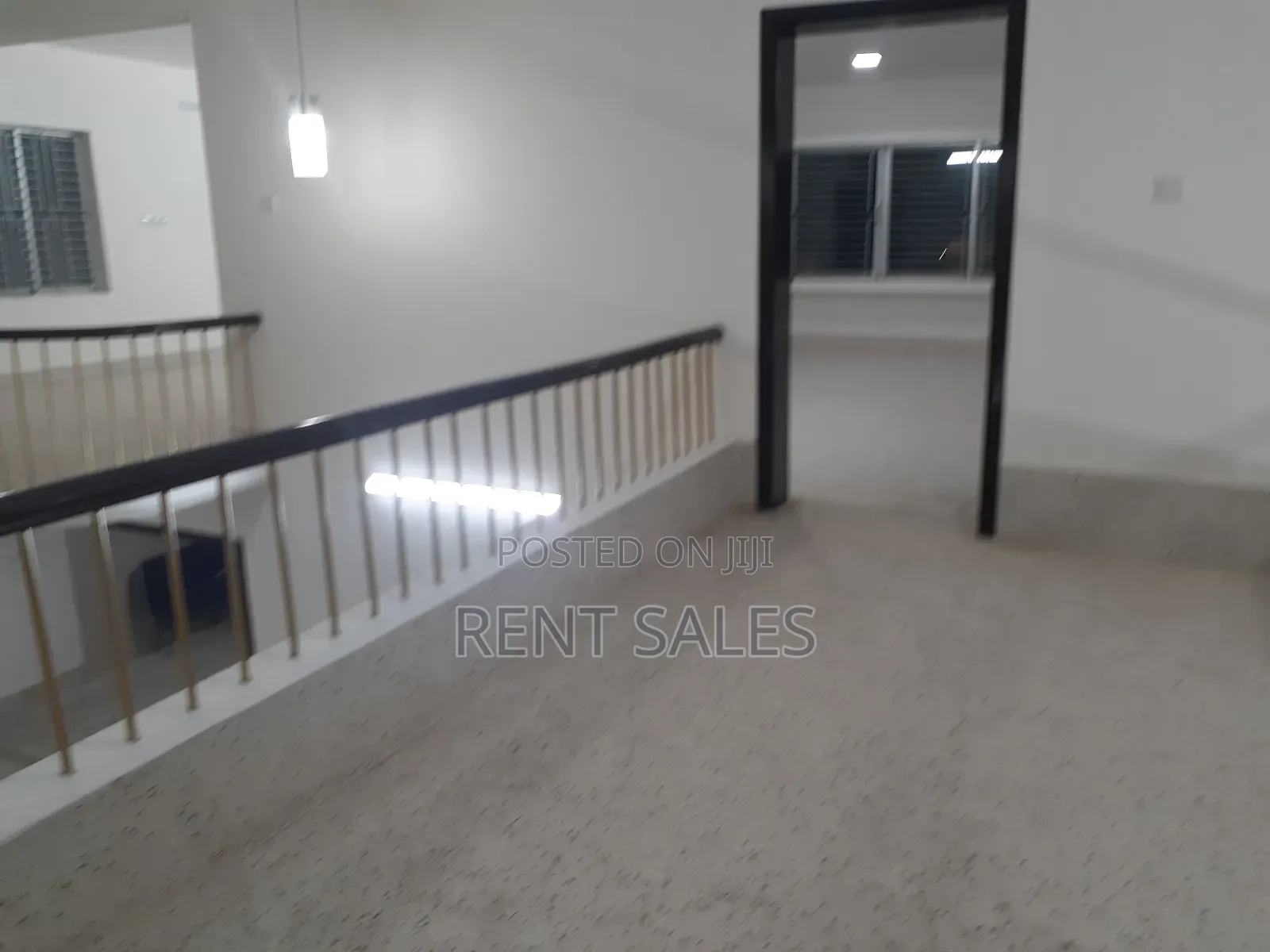 8bdrm House in Gulshan for rent