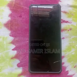 Photo - Xiaomi Redmi Note 10 Pro 128 GB Gold