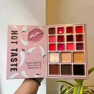 Photo - 5 in 1 Makeup Book Palette