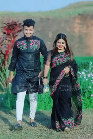 Photo - Couple Dress