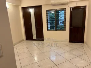 4bdrm Apartment in Gulshan for rent