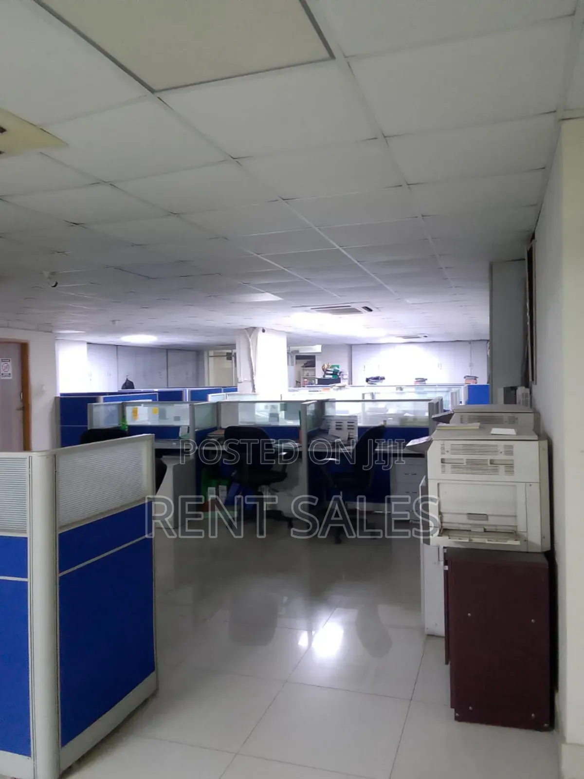 Furnished Office 6000 SQFT for in Banani Road 11