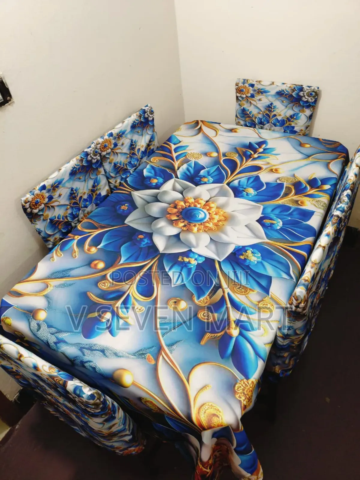 China Premium 3d Print Table Cloth Set