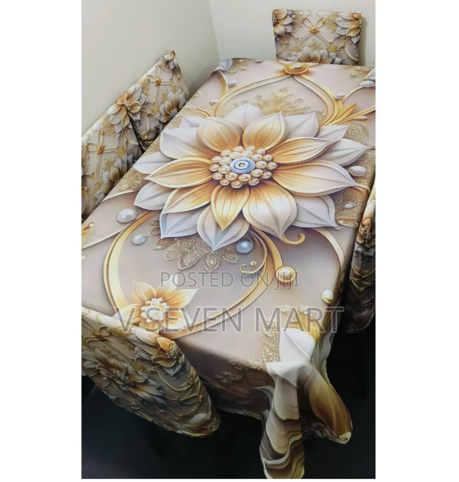 China Premium 3d Print Table Cloth Set