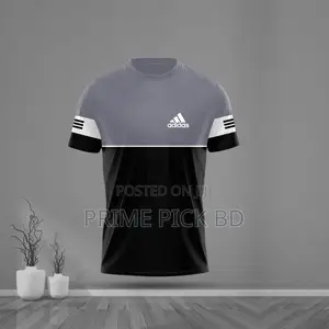 Photo - Stylish Half Sleeve Men’S T-Shirt – Summer Collection