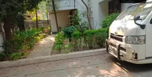 Photo - 6bdrm House in Gulshan for rent