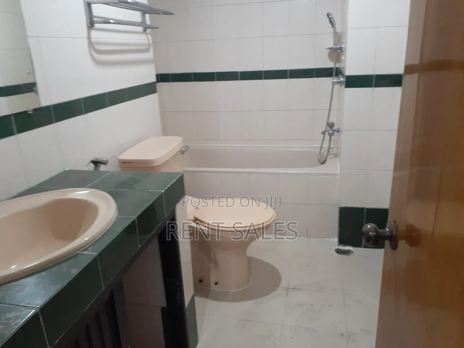 4bdrm Apartment in Gulshan for rent