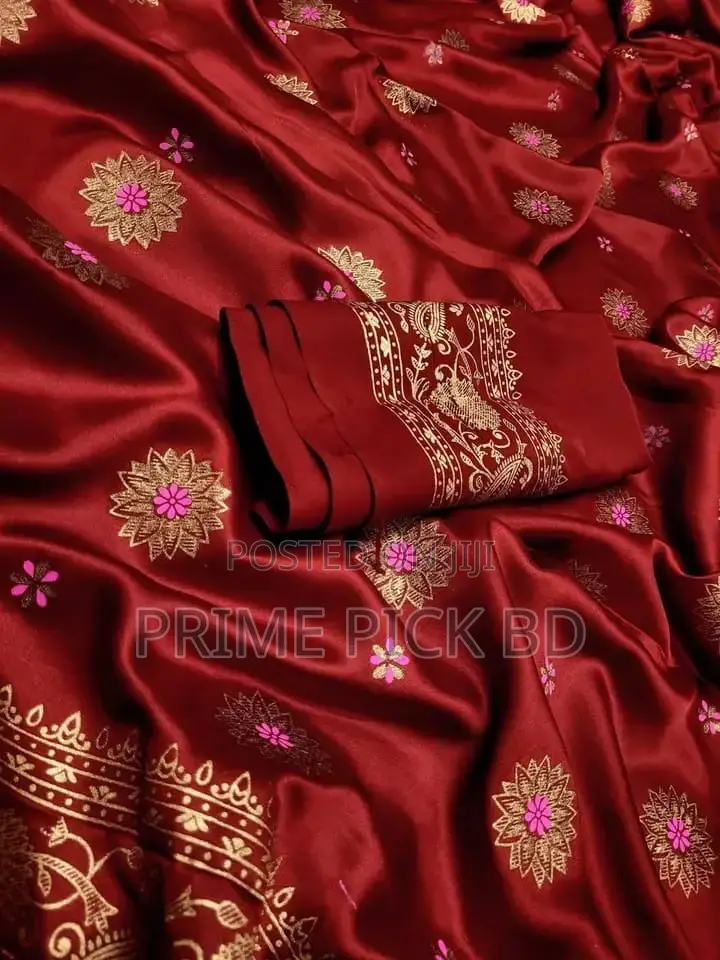 Premium Japani Silk Skin Print Saree With Matching Blouse