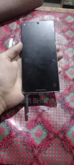 Photo - Samsung Galaxy Note 20 256 GB Black