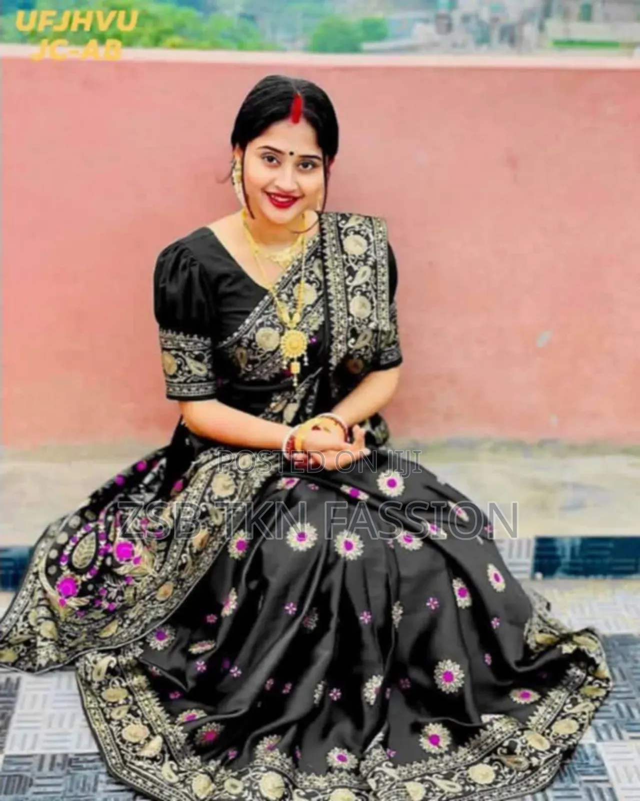 New Collection Saree With Blouse Piece Free